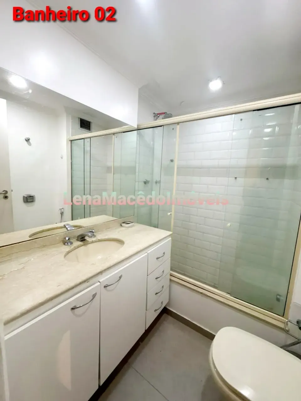 Furnished apartment with 3 bedrooms and 3 bathrooms gas stove — photo 9