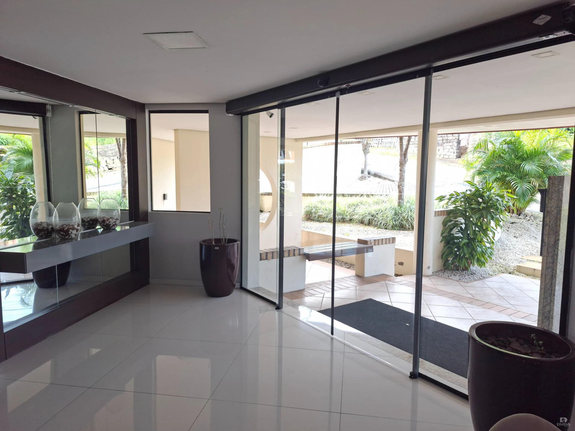 2-bedroom apartment, 1 with its own bathroom, 85 m² — photo 18