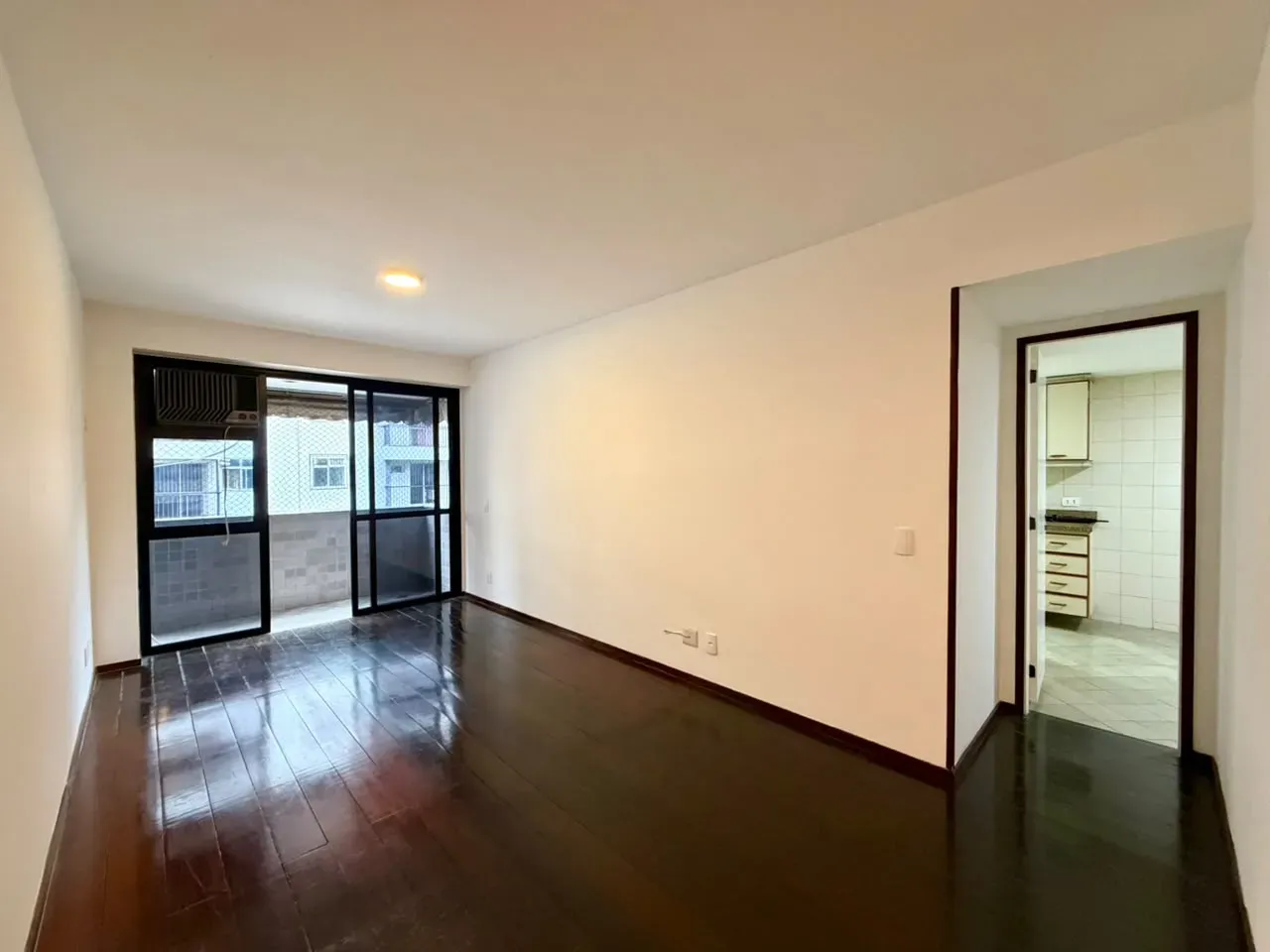 Apartamento, 100 m², com closet — photo 12