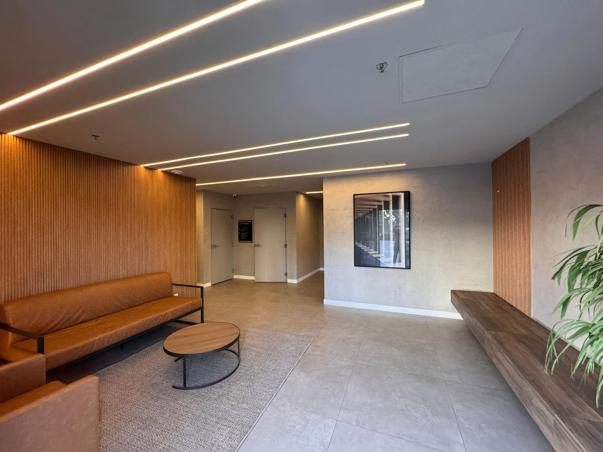 Apartamento amueblado de 3 dormitorios con balcón — photo 60