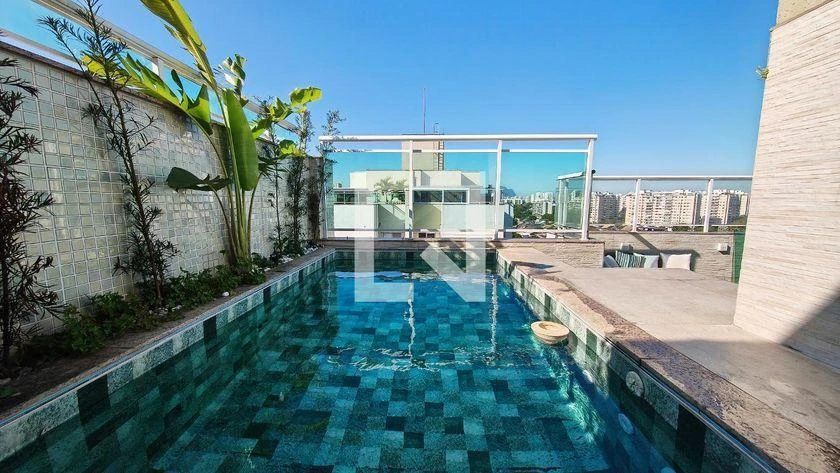 Панорамные окна и 4 спальни: квартира 200 м² — photo 19