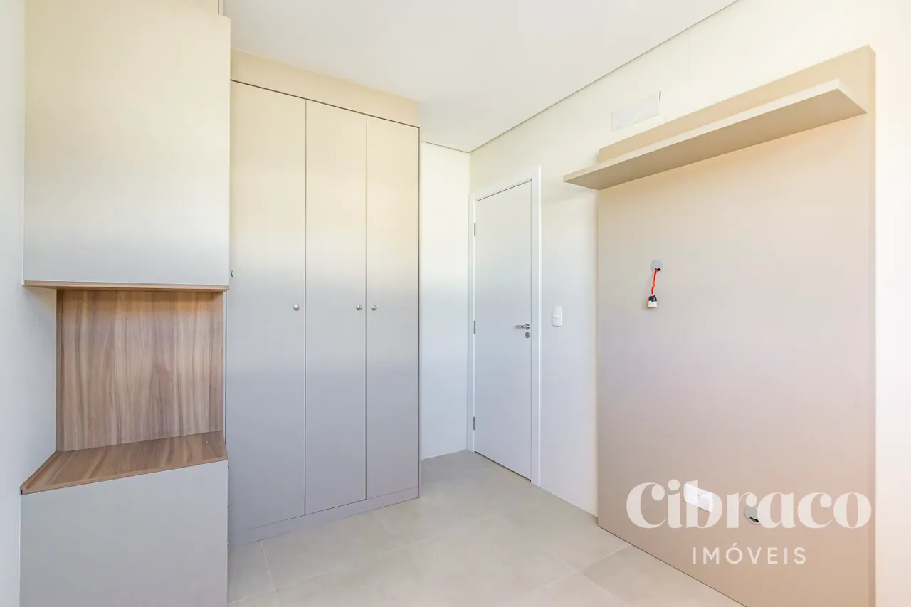 1-bedroom apartment with an open kitchen and 43 m² — photo 6