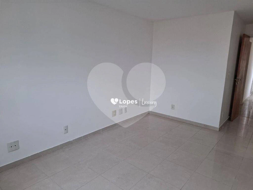 Unfurnished apartment with 3 en-suite bedrooms and 5 baths — photo 8