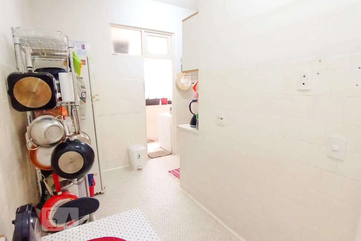 Furnished apartment with 2 bedrooms and 1 parking space — photo 2