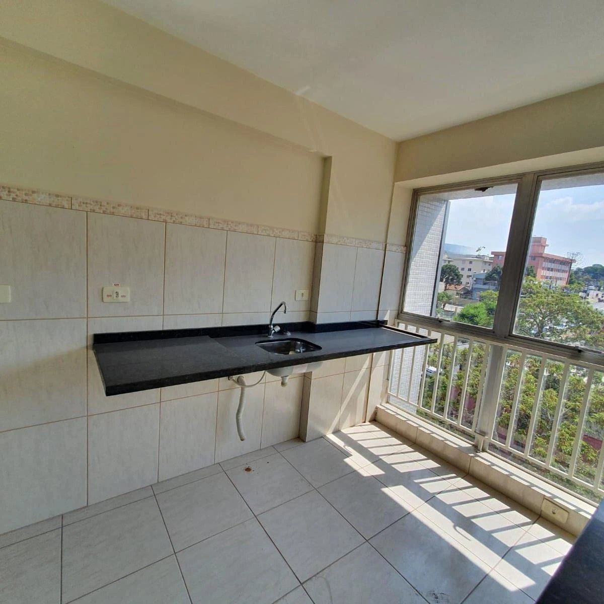 One-bedroom, 40 m² apartment in Curitiba — photo 4