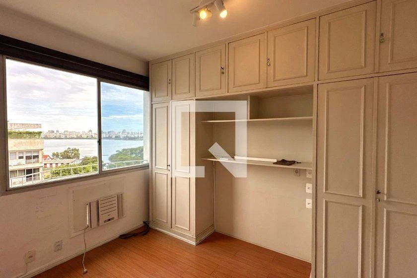 Вид на воду та 3 спальні: квартира 130 м² — photo 29