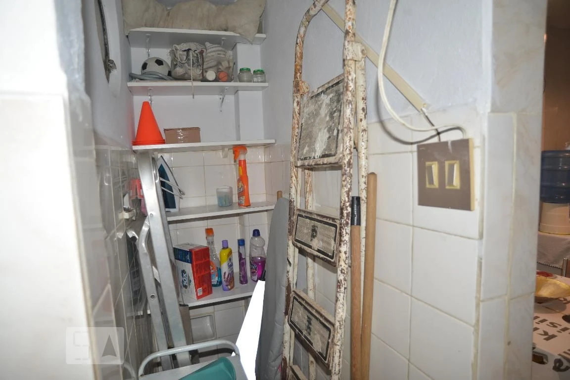 Furnished 2-bedroom apartment with 1 bathroom — photo 12