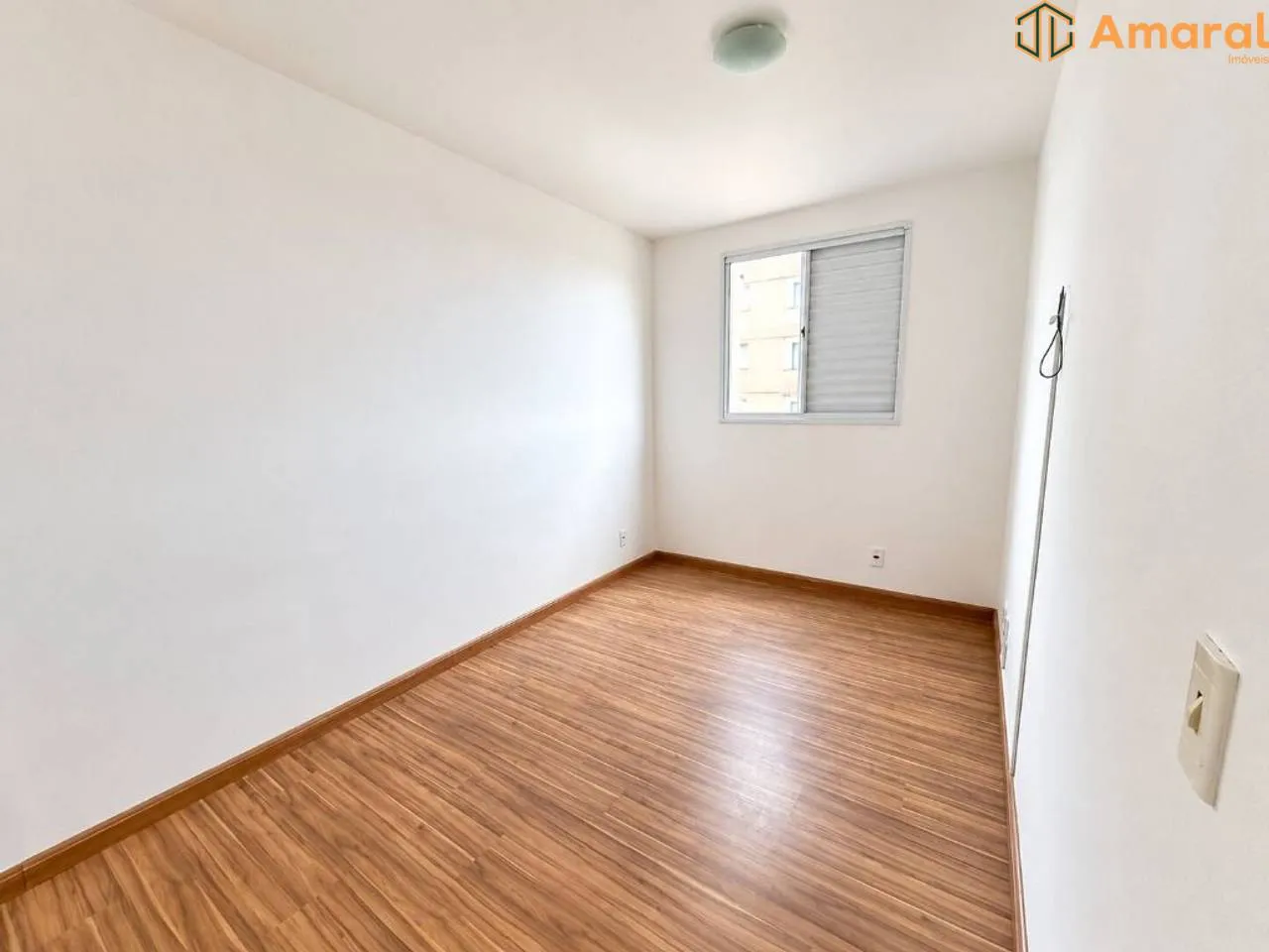 Квартира з 3 спальнями, у будинку є басейн — photo 22