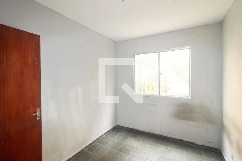 2-bedroom apartment with a separate kitchen and 44 m² — photo 27