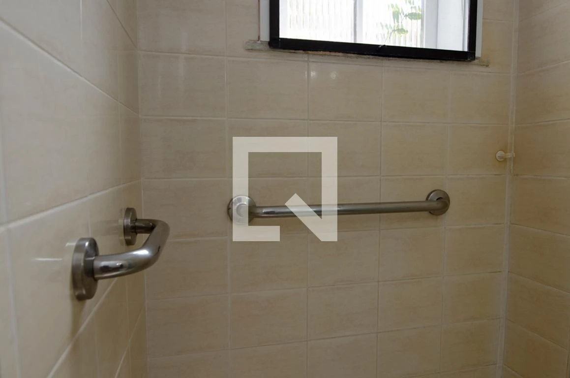 House for rent with 4 bedrooms, 4 baths and 3 parking spots — photo 2