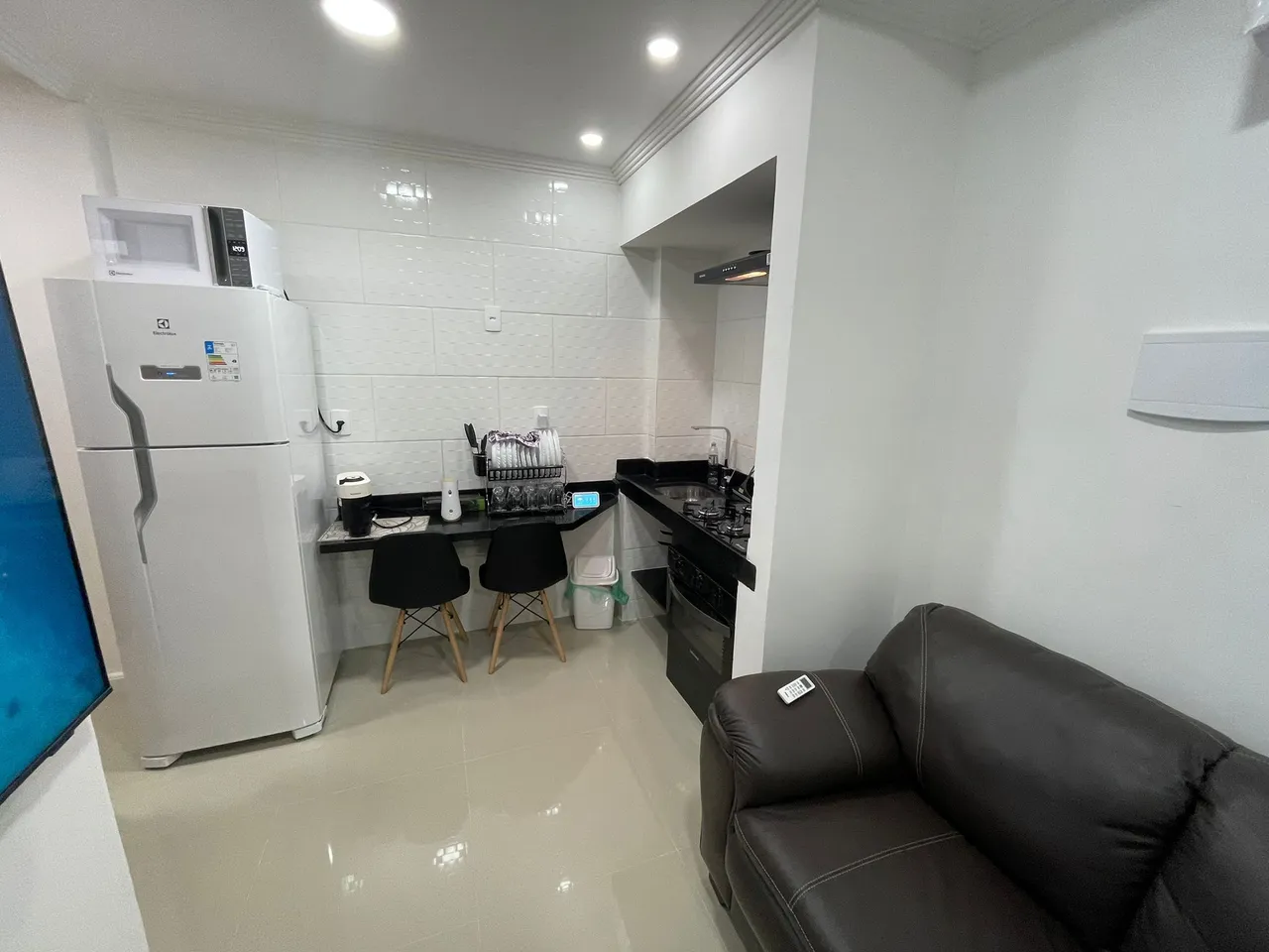 Studio mobiliado com 1 quarto e cozinha americana — photo 3