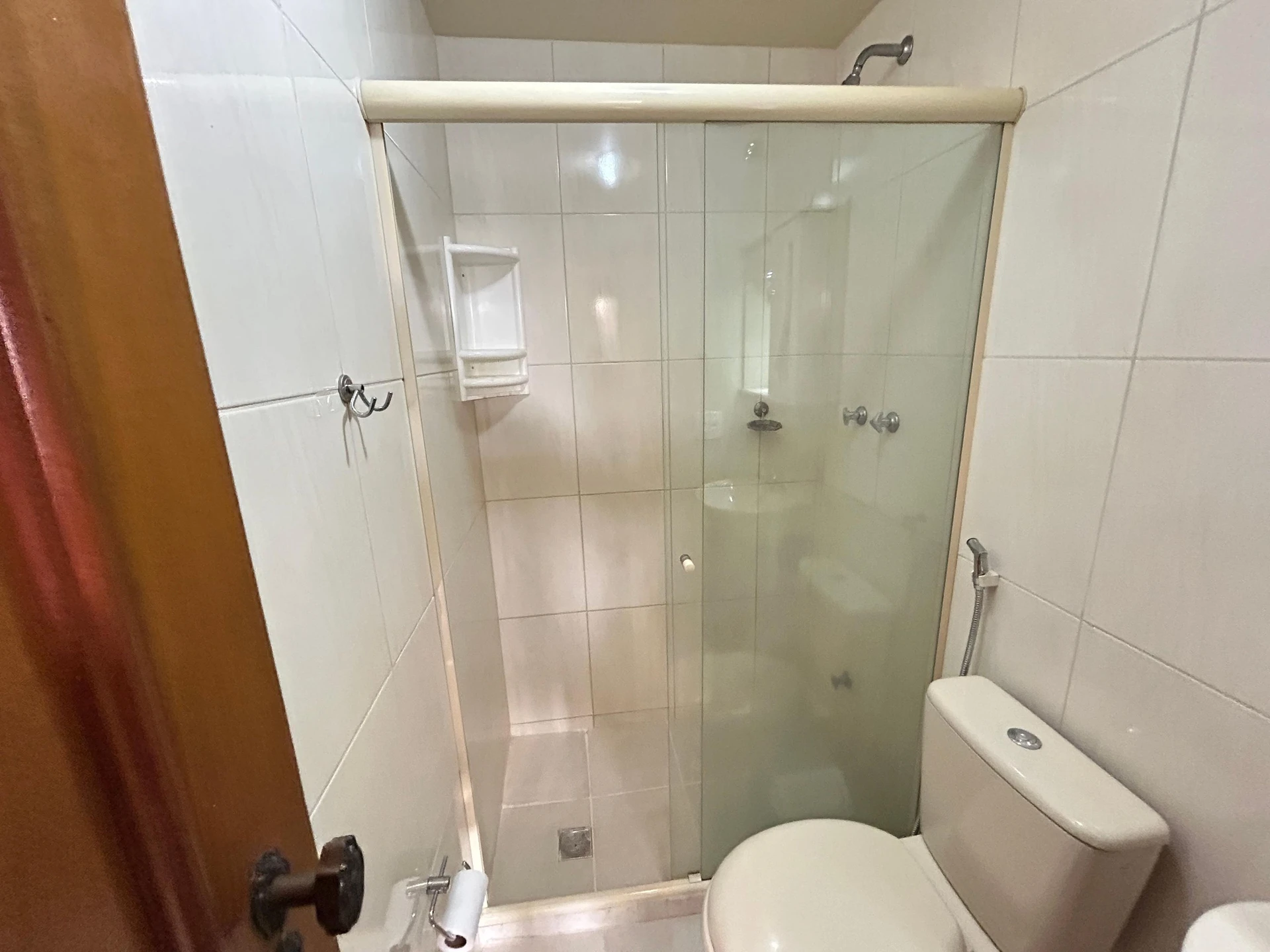 Apartamento com 3 quartos e suíte em bom estado — photo 34