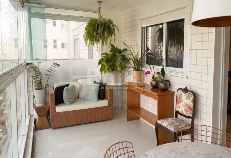 160 m² apartment with 4 bedrooms and 1 bathroom — photo 15