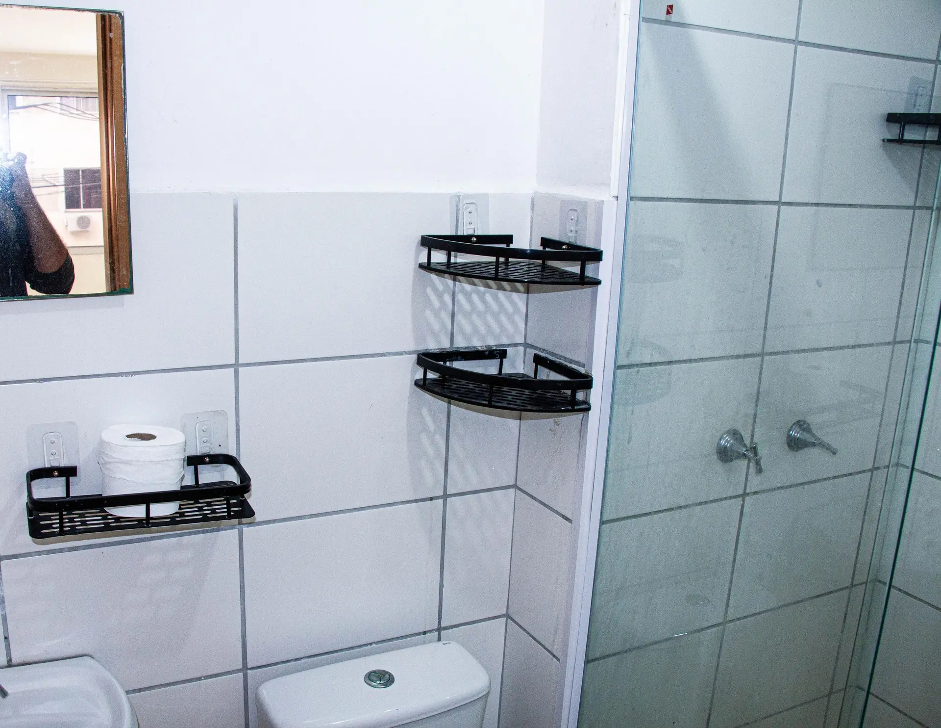 Unfurnished 2-bedroom apartment with 2 bathrooms — photo 10
