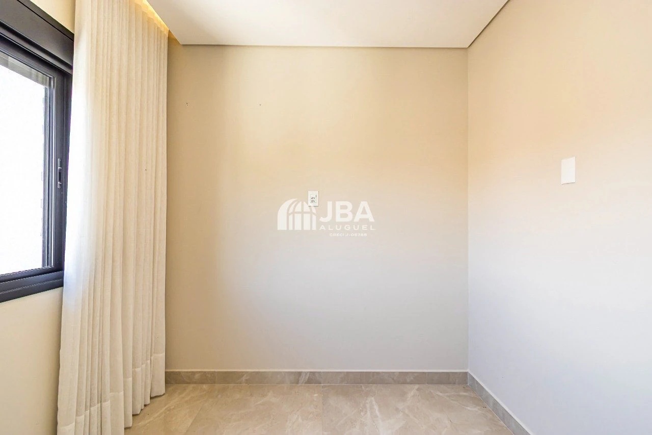 Casa de 125 m² con balcón gourmet y bañera — photo 21