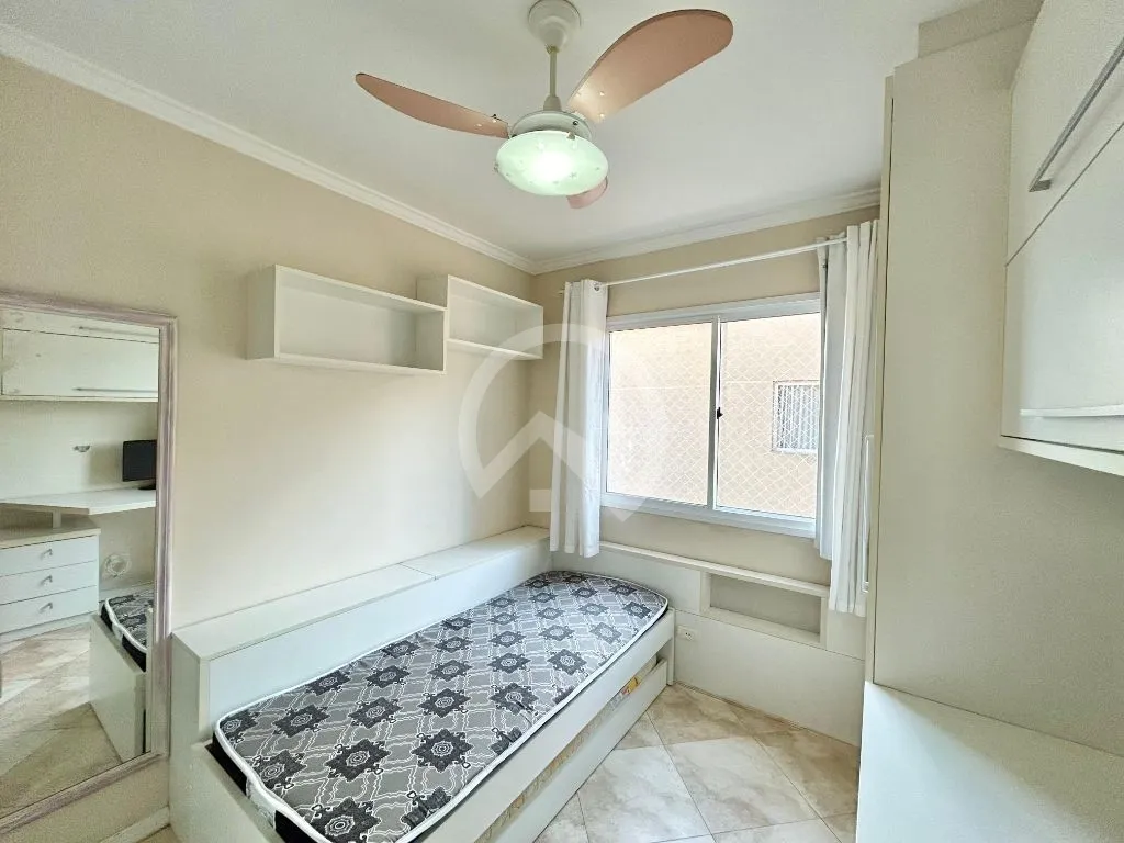 Квартира 67 м² з балконом із грилем та заскленим балконом — photo 20