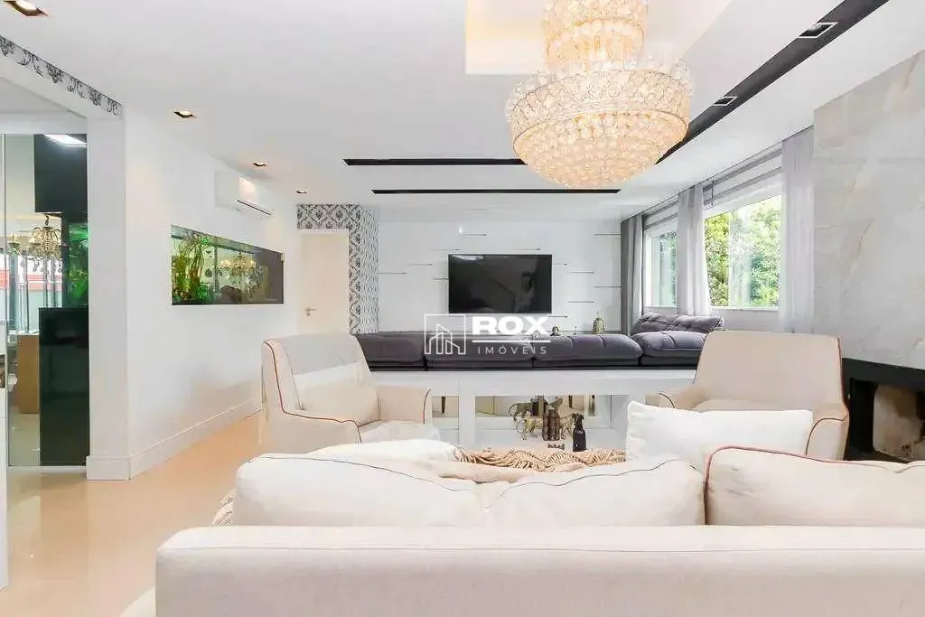 Furnished house with 4 en-suite bedrooms and 266 m² — photo 5