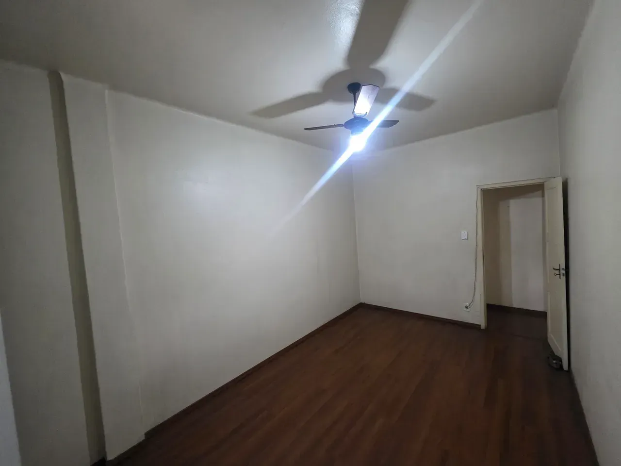 Apartment, 90 m², with wood or laminate floors — photo 6