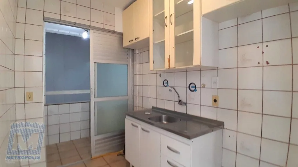 Квартира з двома спальнями та критим паркомісцем — photo 5