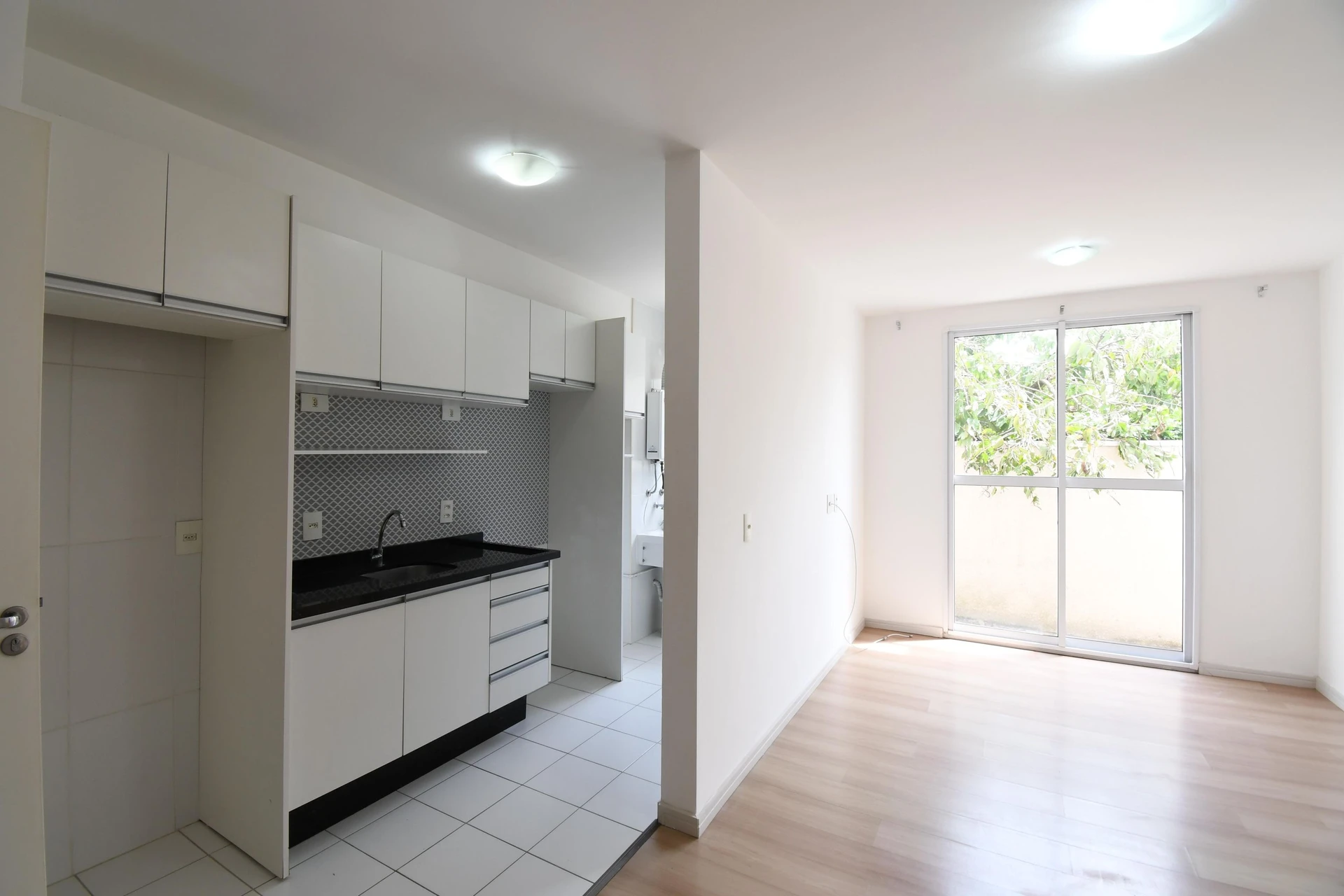 2-bedroom apartment with wood or laminate floors