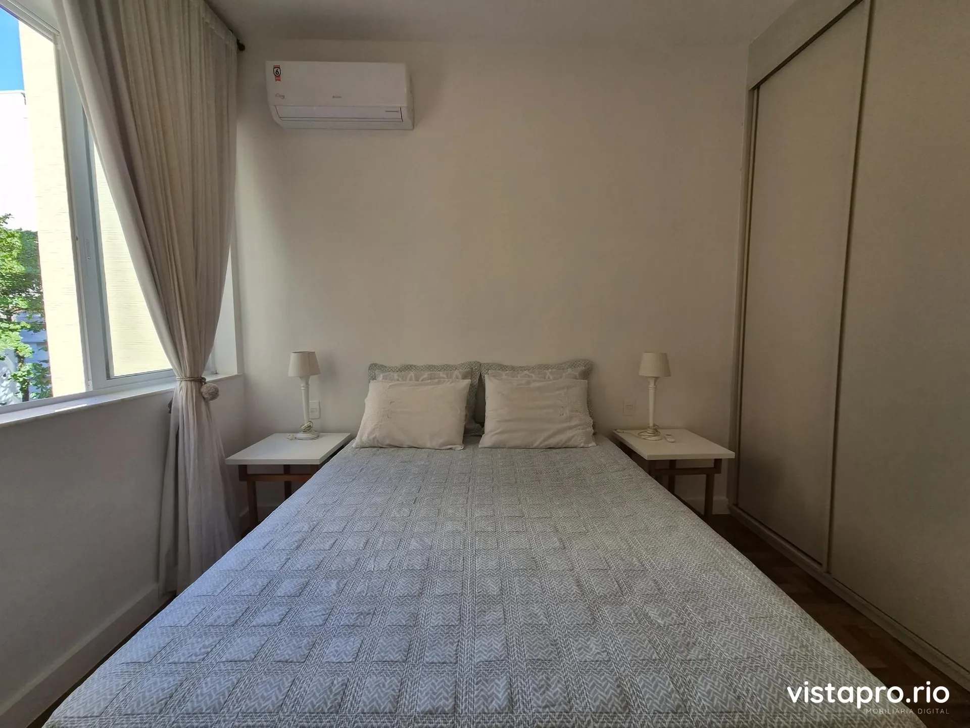 2-bedroom apartment with a washing machine in Rio de Janeiro — photo 13