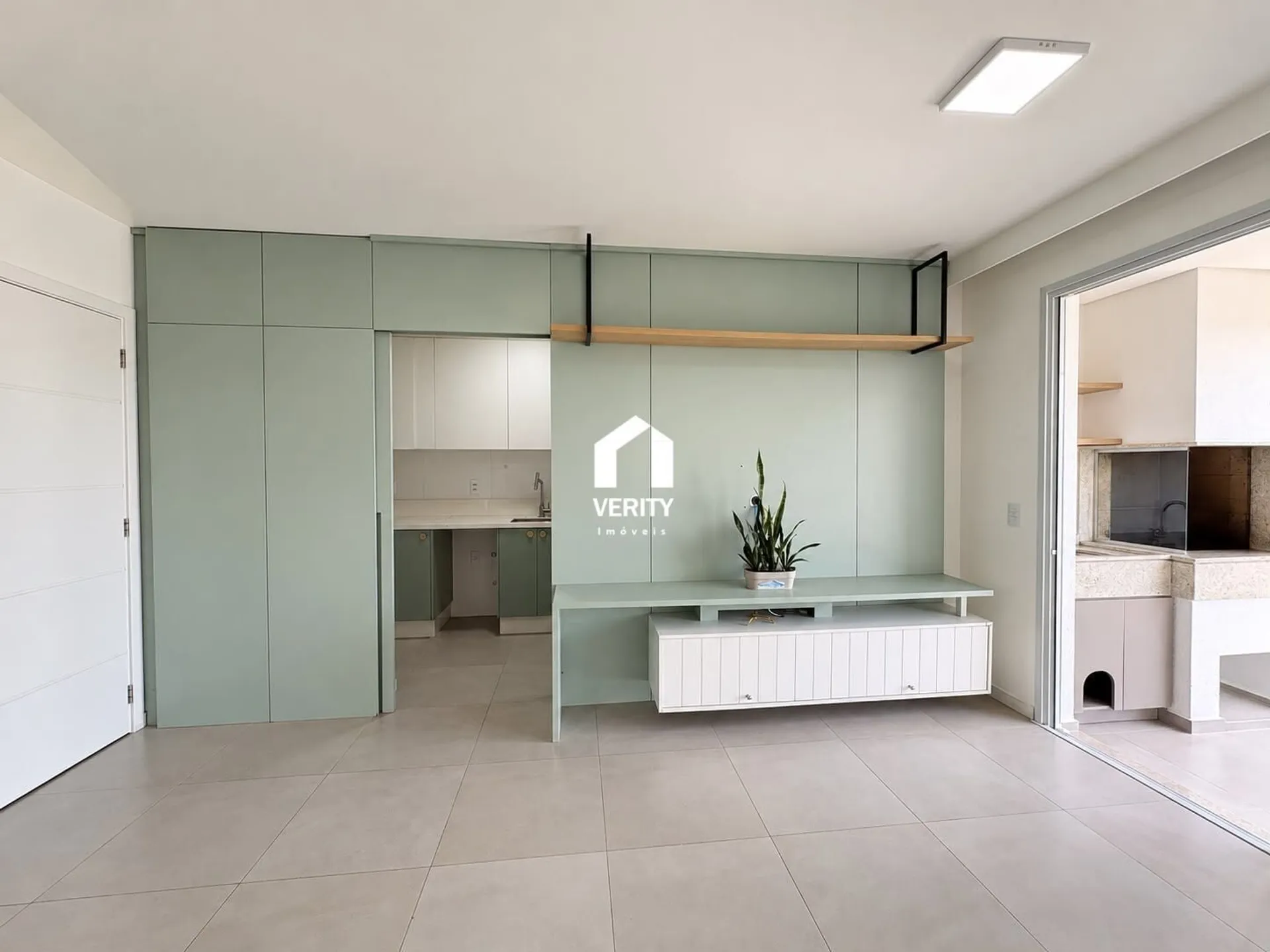 Apartment, 94 m², with a grill on the balcony — photo 11