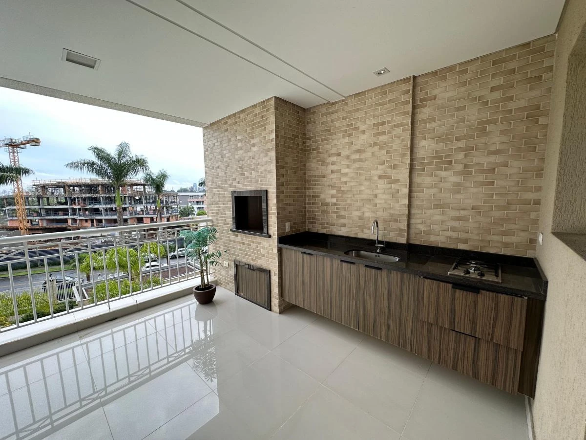 Furnished 205 m² apartment with 3 bedrooms