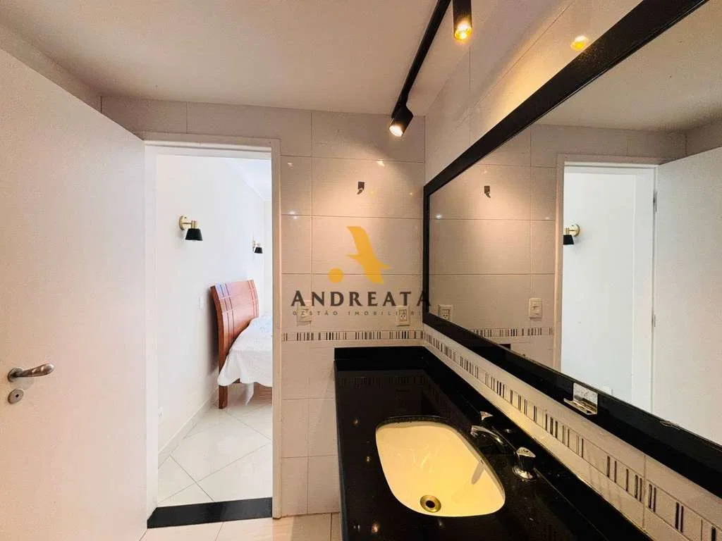 House with 5 bedrooms and 5 bathrooms, 471 m², 4 parking spaces — photo 23