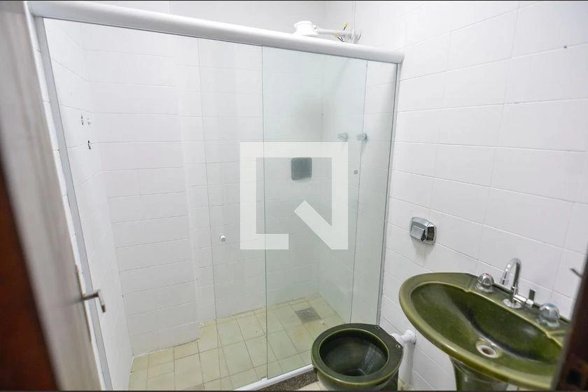 Оренда будинку без меблів: 4 спальні та 500 м² — photo 21