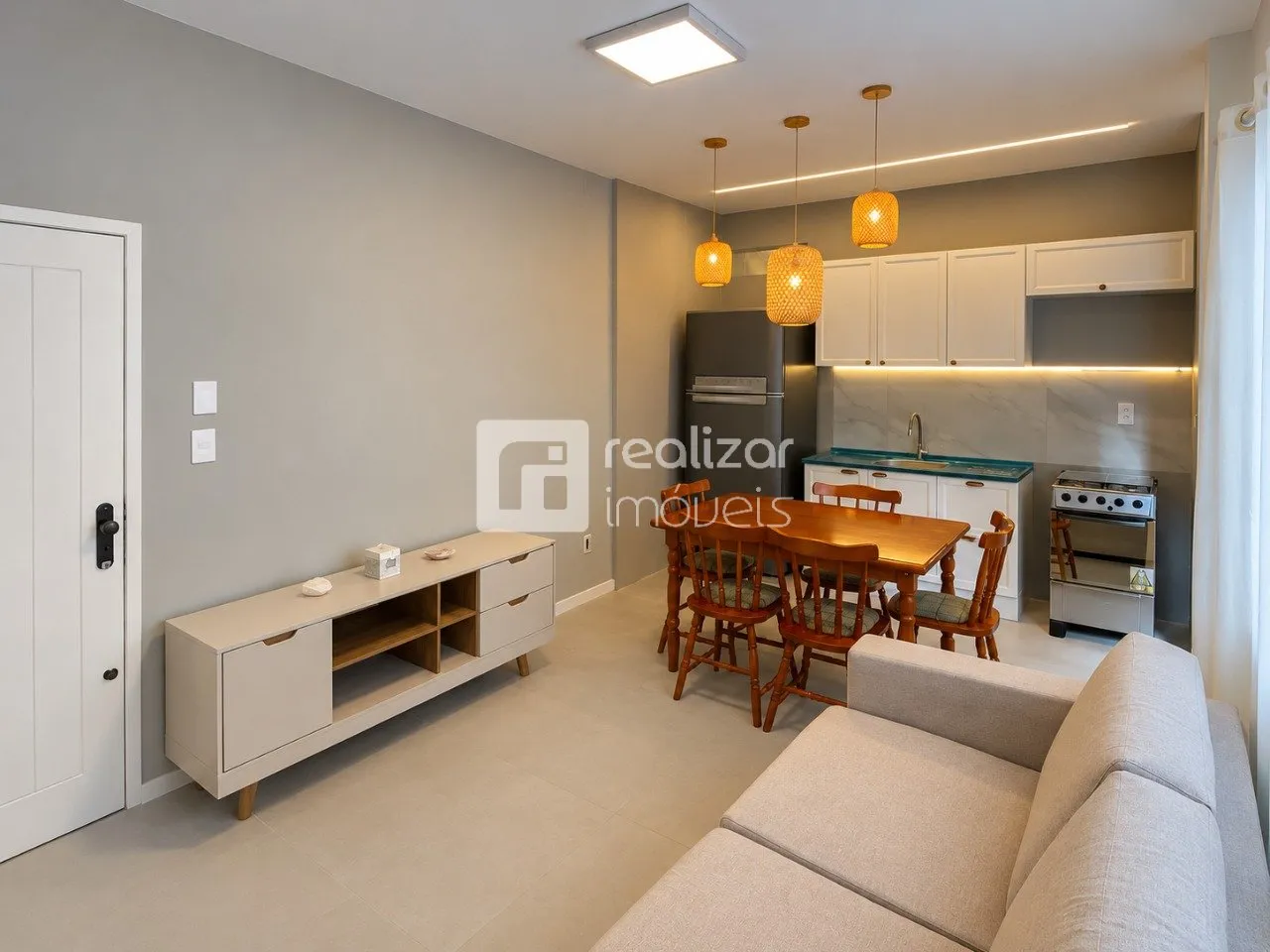 3-bedroom apartment with a home office — photo 6