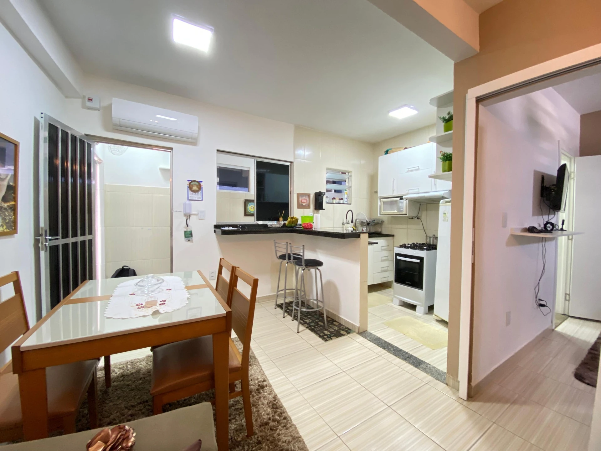 One-bedroom house with a washing machine in Rio de Janeiro — photo 26