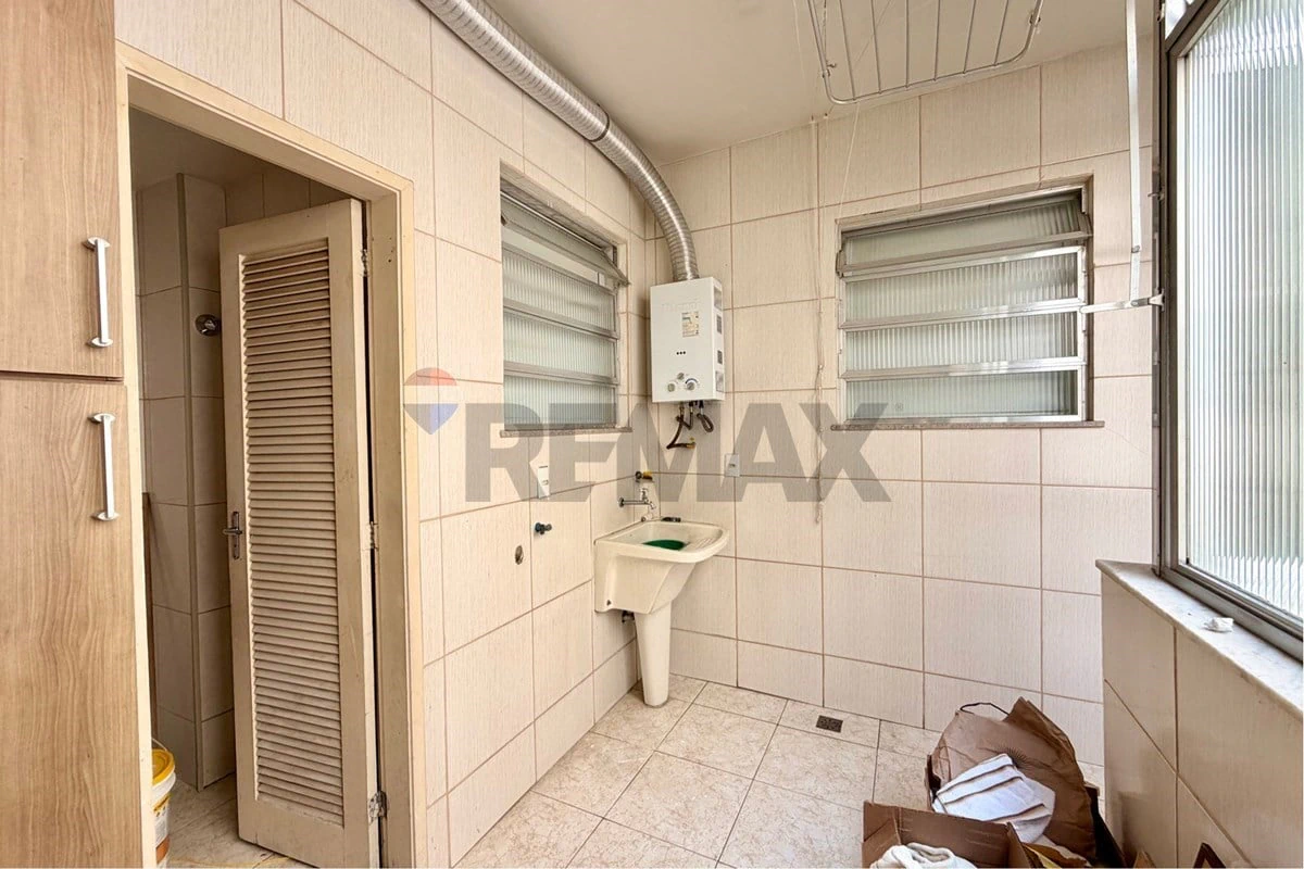 3-bedroom apartment, 1 with its own bathroom, 122 m² — photo 9
