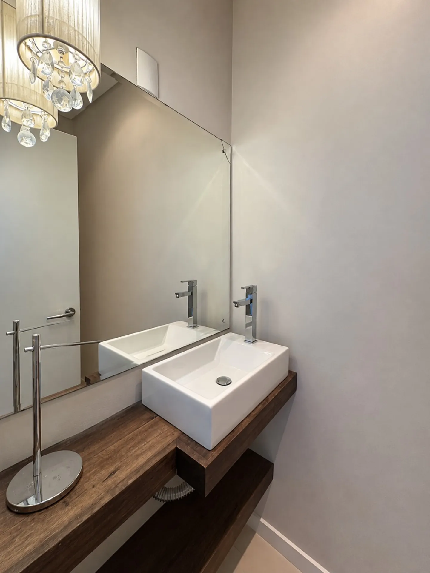 Furnished apartment, 130 m², with a dishwasher — photo 10