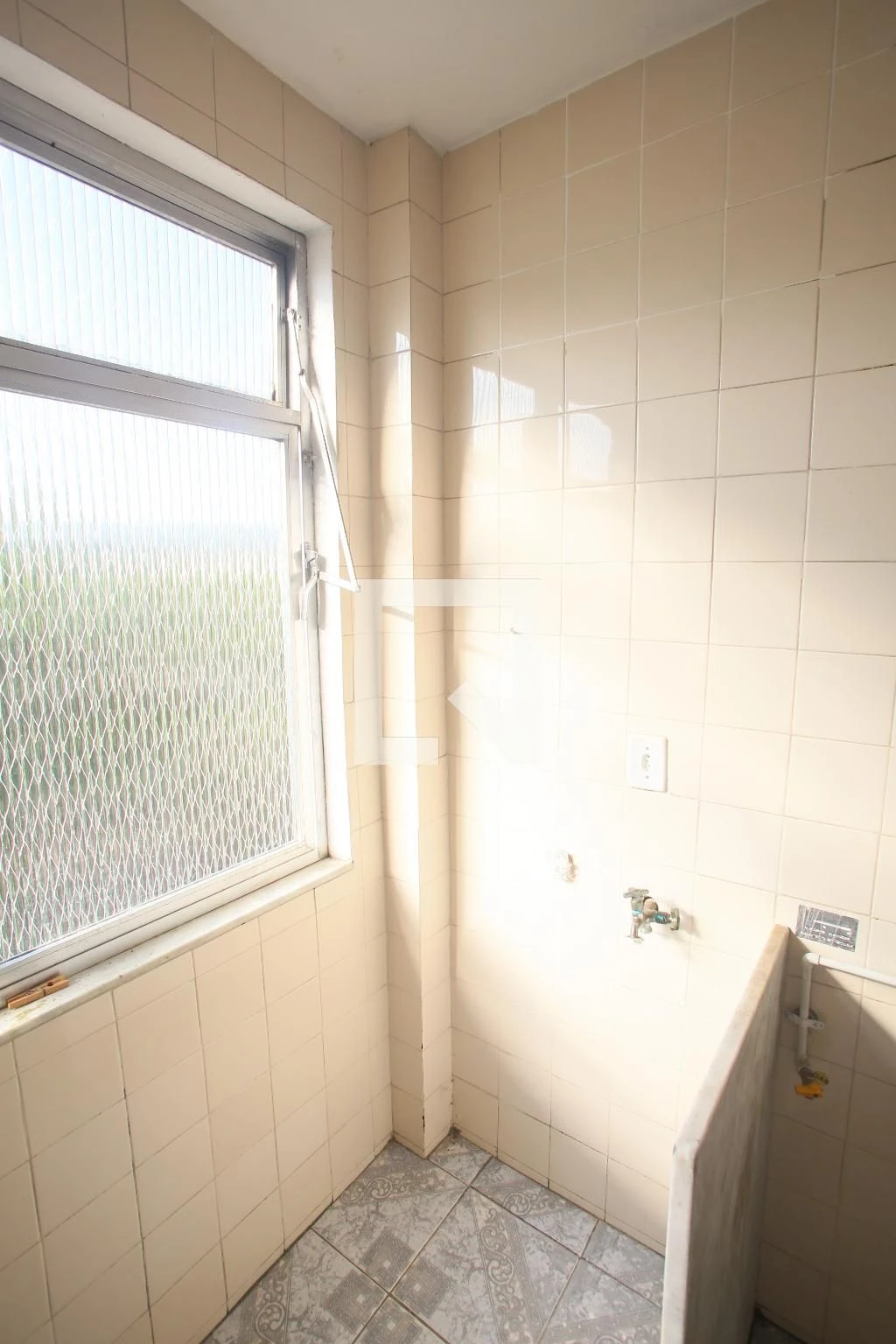 Rental apartment with 2 bedrooms and 1 bathroom — photo 12