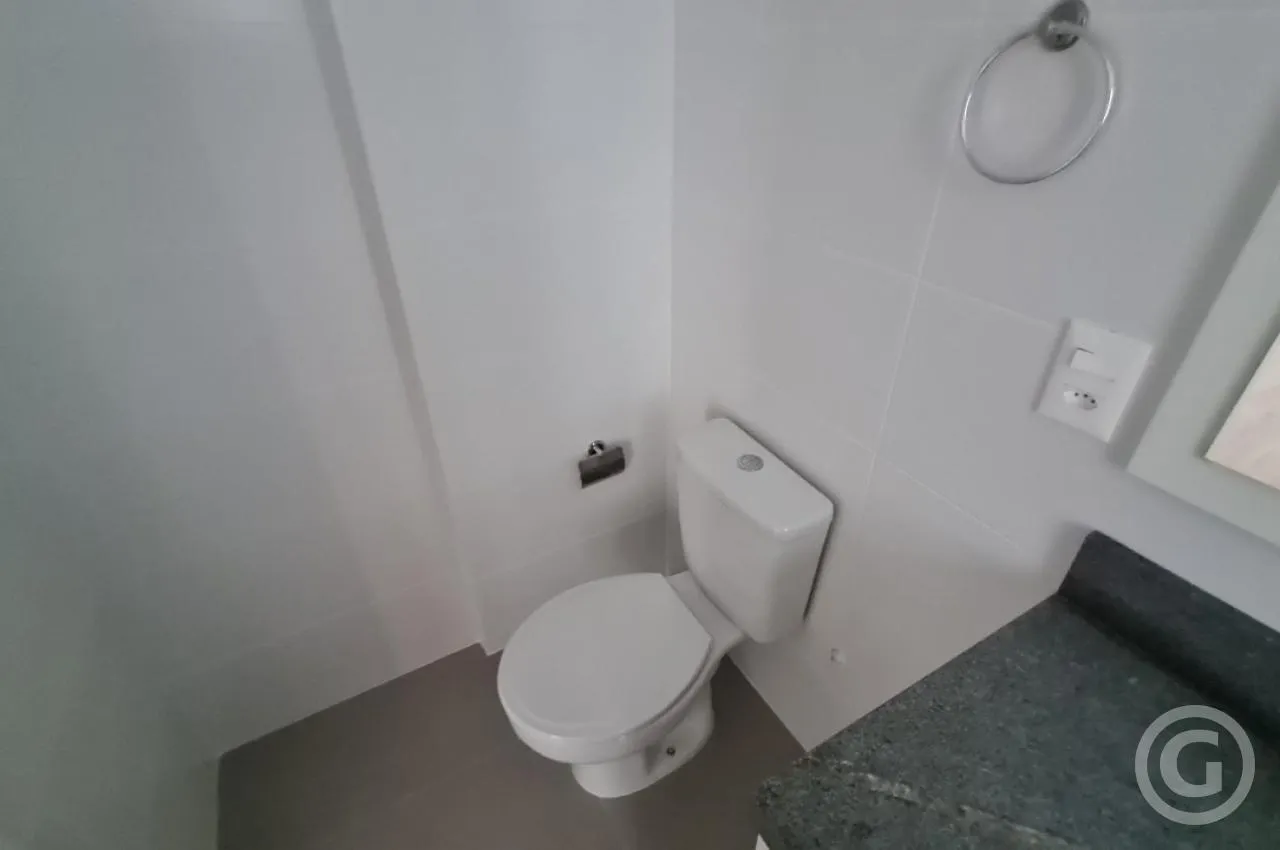 2-bedroom apartment, both with their own bathrooms, 74 m² — photo 19