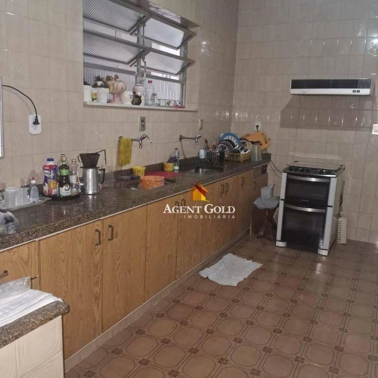 Меблированный дом с 7 спальнями и 800 м² — photo 4