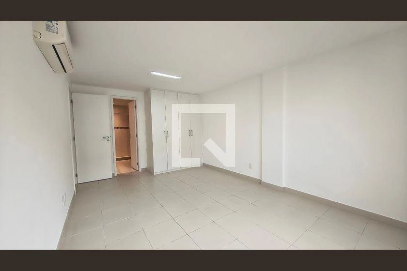 Apartamento de 5 quartos com máquina de lavar — photo 23
