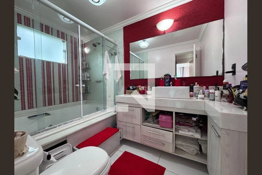 Furnished house with a closed kitchen and 4 en-suites — photo 14
