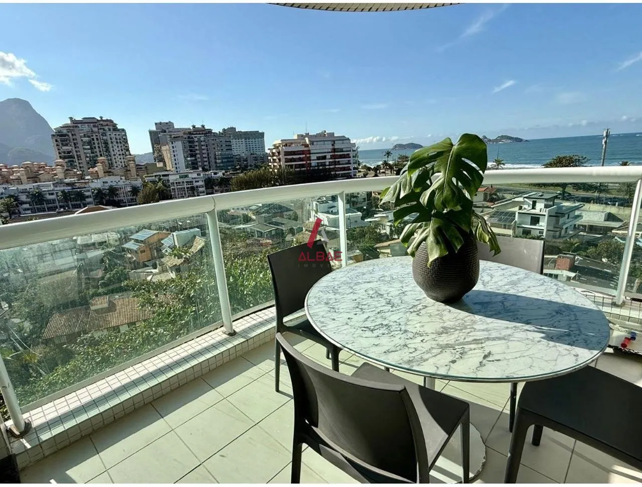 Furnished 52 m² apartment with 1 bedroom and balcony — photo 19