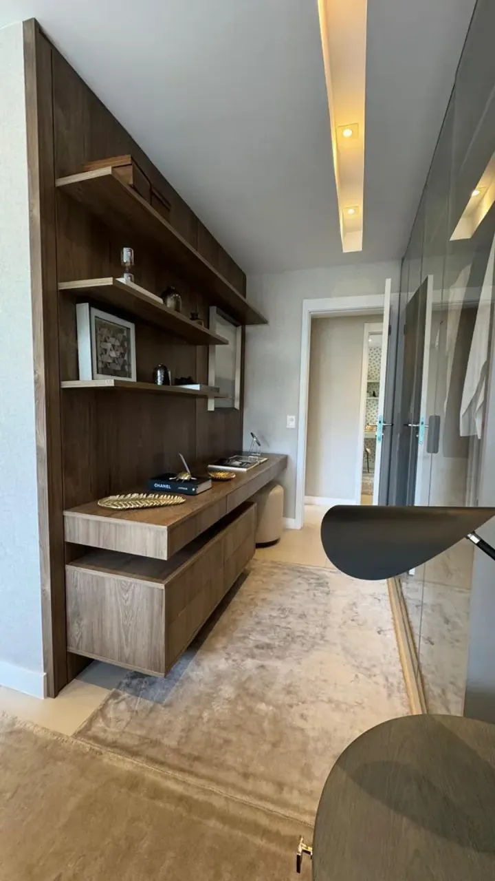 Furnished apartment with a closed kitchen and 4 bedrooms — photo 18