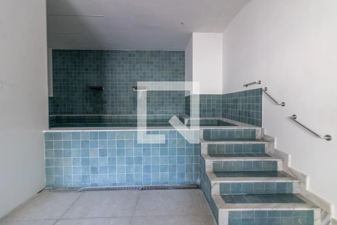 Apartamento para alugar com 5 quartos e piscina no condomínio — photo 86