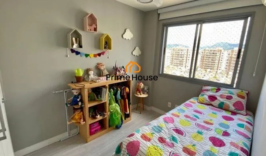 Penthouse with 3 bedrooms and open-plan kitchen — photo 21