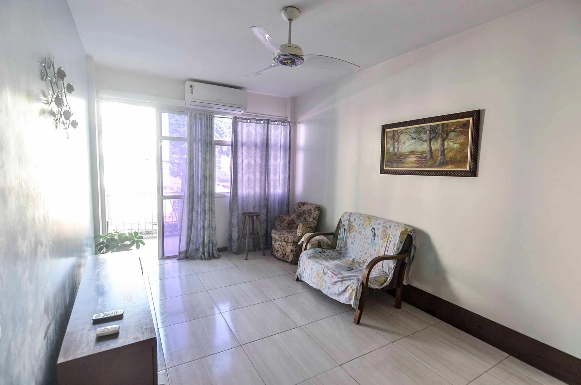 3-bedroom apartment with 2 parking spaces