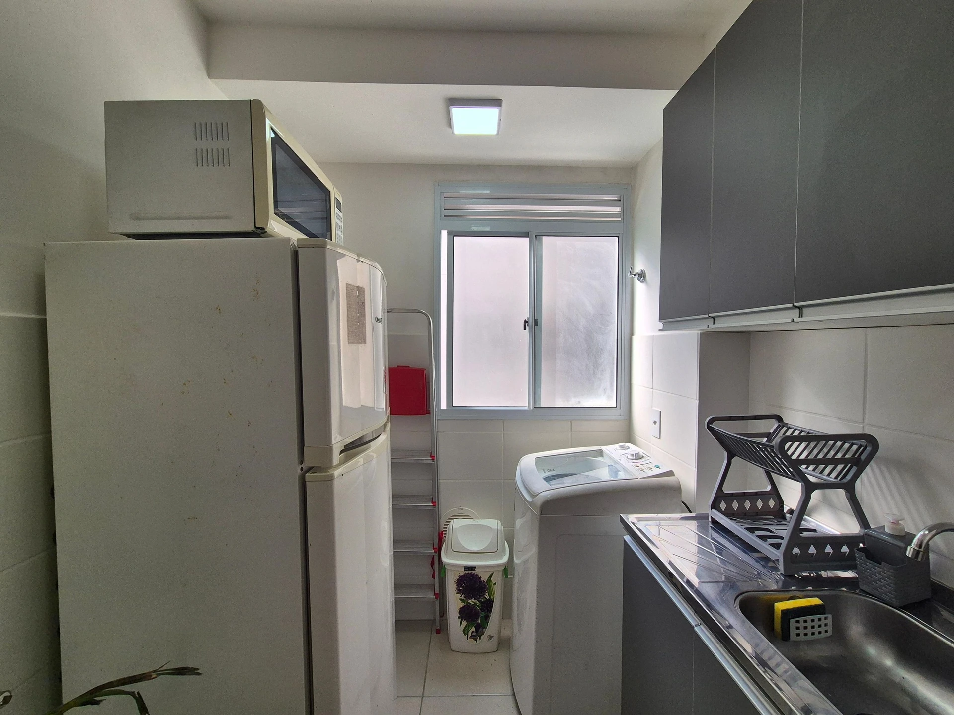 Apartamento mobiliado com 2 quartos e vista das montanhas — photo 15