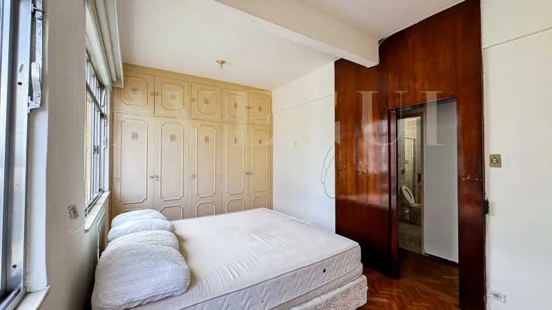 3-bedroom apartment with a walk-in closet in Rio de Janeiro — photo 3