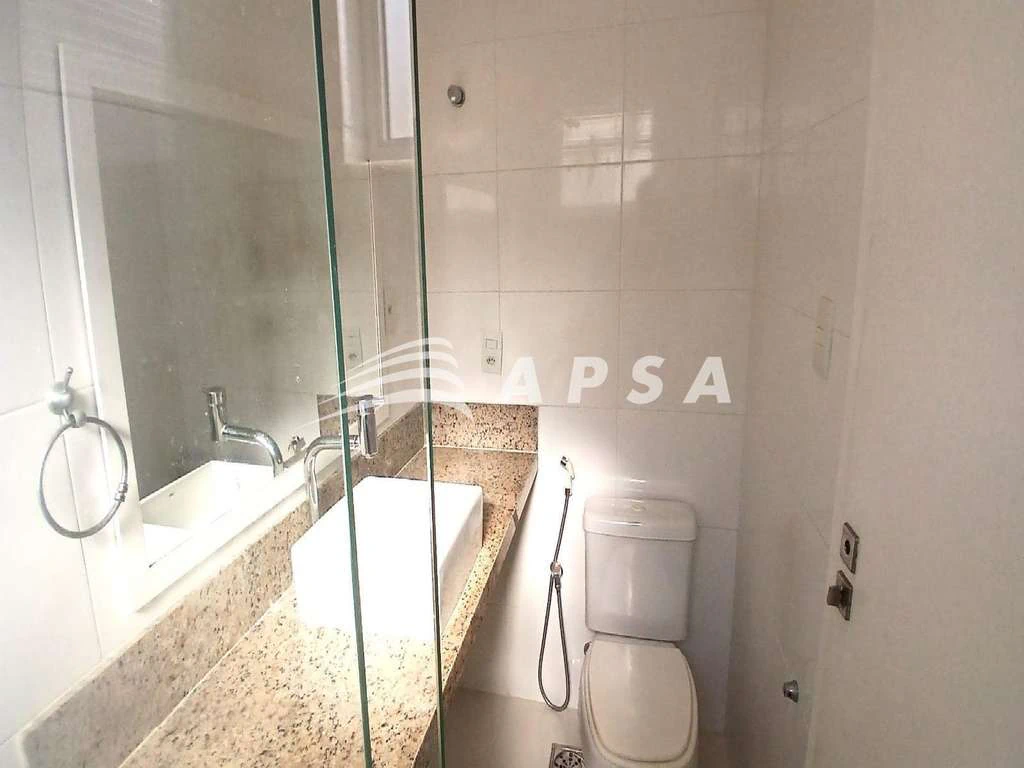 300 m² house with 4 en-suite bedrooms and private BBQ — photo 6