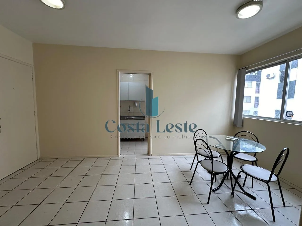 Apartamento de 1 dormitorio de 45 m² con plaza