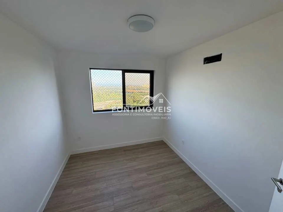 4-bedroom apartment with a balcony and 121 m² — photo 9