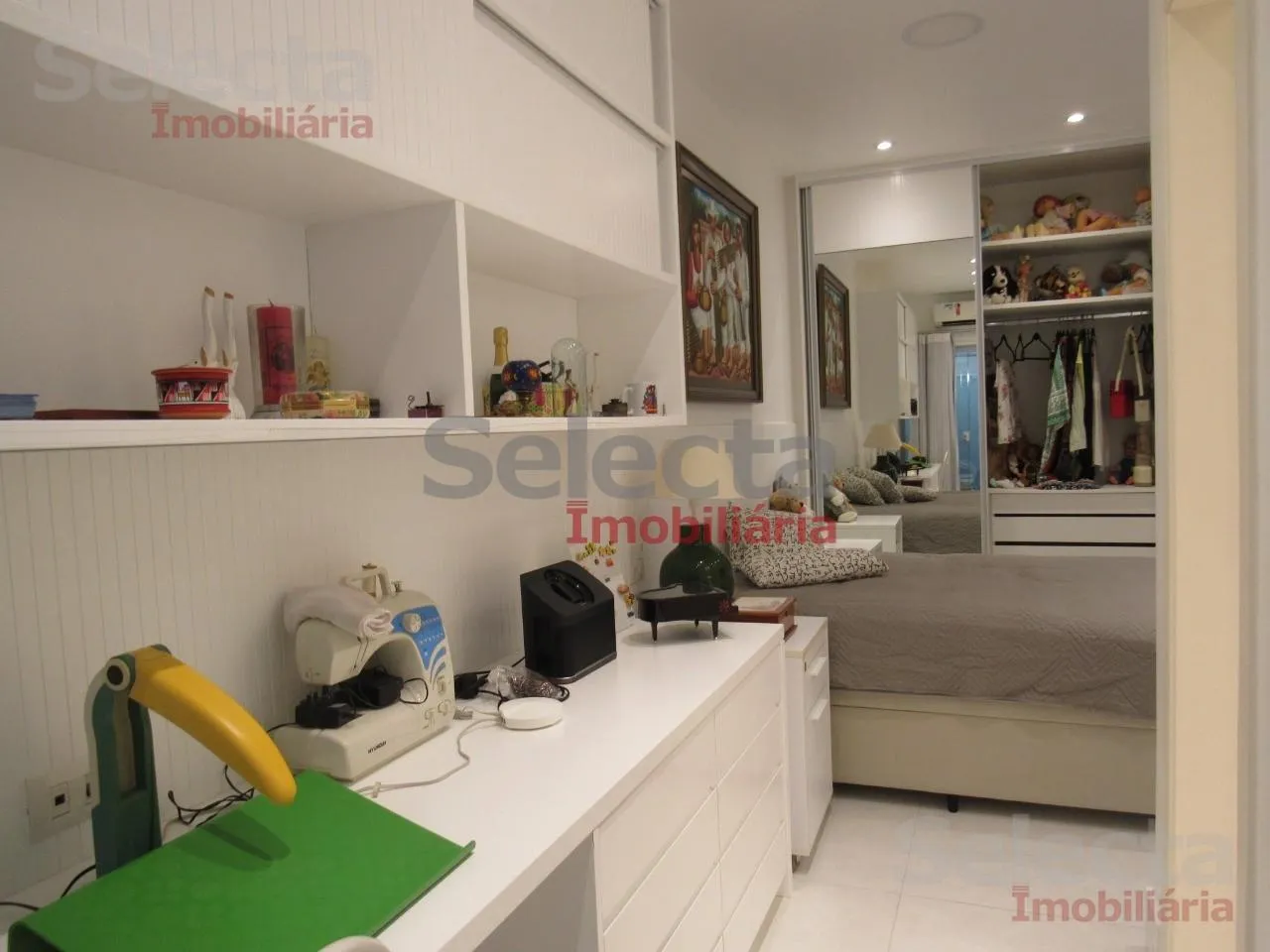 Apartment with 3 bedrooms and a closed kitchen — photo 23