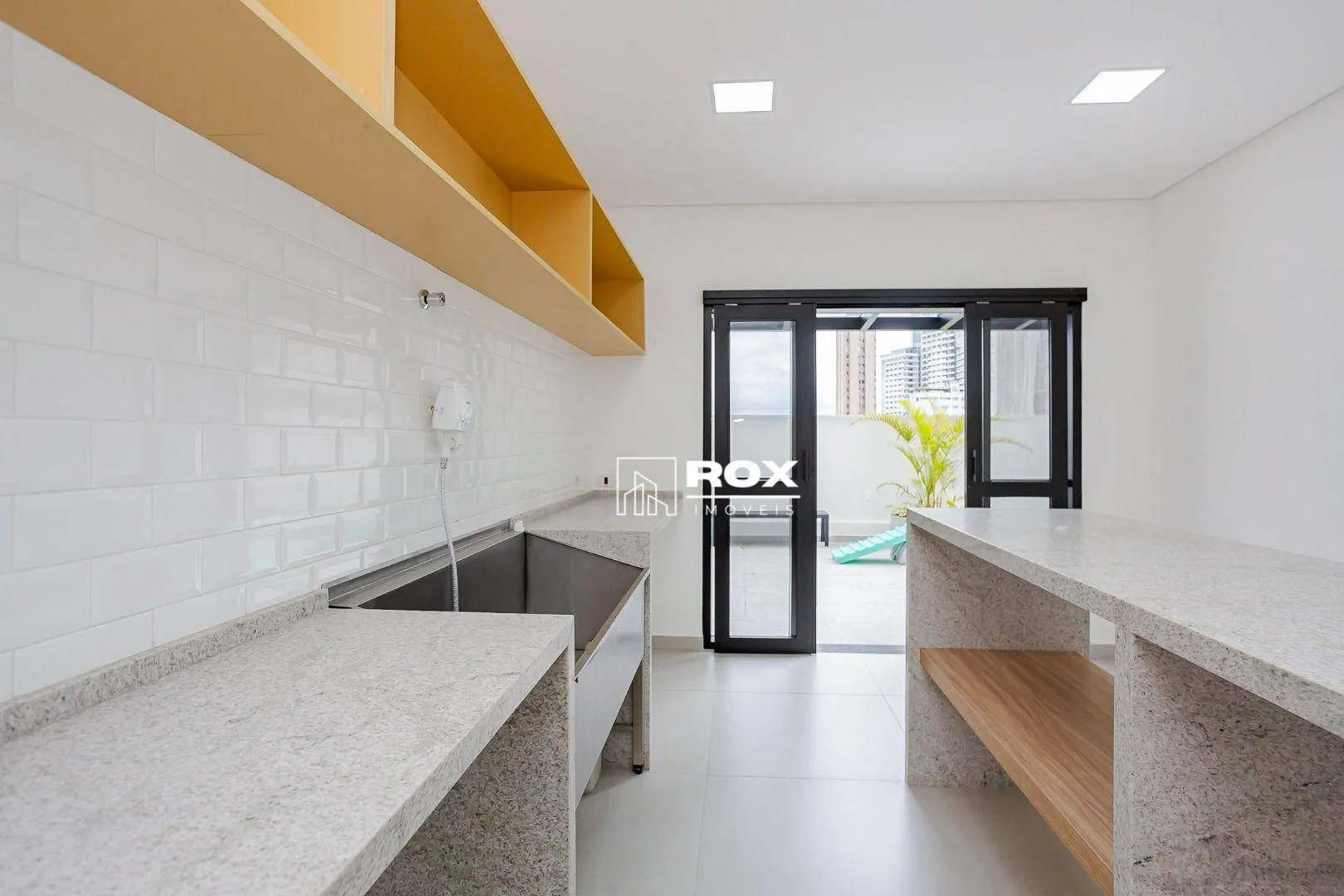Меблированное студио 31 м² с балконом и собственным BBQ — photo 46